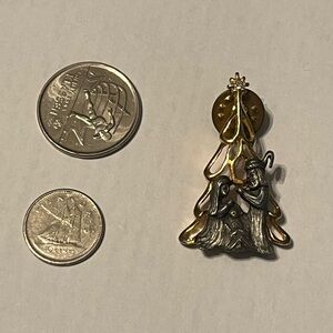 Gold and Silver Tone Jesus Christ Pin